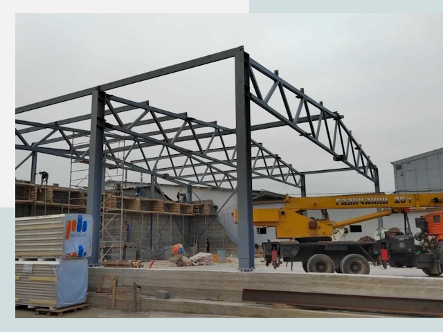 Строительство цехов в Угличе