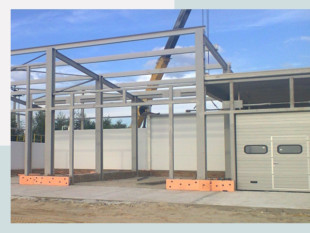 Строительство автосервисов от СтальСтрой-Глч по цене 625 руб.